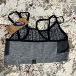 ASICS NWT  Women's Cropped Logo Gray Seamless Bra Running Apparel 2032B791 Photo 3