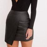 black asymmetrical leather skirt Photo 0