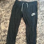 Nike jogger sweatpants Photo 0