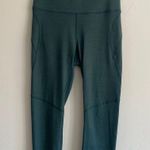Outdoor Voices TechSweat Core 3/4 Legging Evergreen High Rise Cropped Size M Photo 2