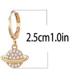 Crystal huggie earrings Gold Photo 2