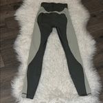 Lululemon Athletica Wade the Waters High-Rise Paddle Tight 28" size 2 Photo 0