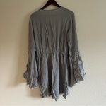 Boutique  Gray / Dusty Blue Long Sleeve Floral Embroidered Romper Size Large Photo 12