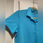 L.L. Bean Size M Slightly Fit Stretch Turquoise Blue Short Sleeve Polo Shirt Size M Photo 2