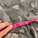 Seven 7 Gray Camo “Utility Ankle Skinny” Pants Size 6 LIKE NEW! Photo 5