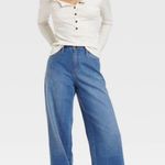 Universal Threads New High Rise Wide Leg Jeans Medium Wash Denim Photo 3