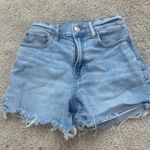 American Eagle Boyfriend High-Rise Shorts 90s Distressed Photo 2