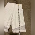 Aerie White High-Rise Bike Shorts Women’s Size XS NWT Stretch Medium Support Photo 1