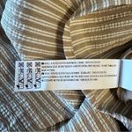 En Saison Taupe White Textured Striped Romper size Small NWT 3/4 Sleeves Photo 10