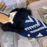 Soludos NEW! Sedona Beaded Leather Faux Fur Mules Size 6.5M Navy White Black Photo 4