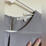 Violet+Claire 🌞 Light Gray Scoop Neck Sleeveless Keyhole Front & Back Blouse Photo 1