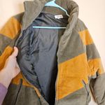 Fashion On Earth  Size Medium M Puffer Coat Green Yellow Mustard Cropped Photo 6