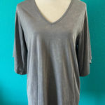 POL Gray V-Neck Top 3/4 Sleeves Basic Solid Casual Tee Womens Size S Photo 0