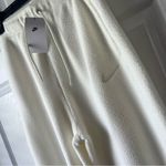 Nike NWT  Therma-Fit Fuzzy Women’s size Medium Wide Leg Pants Photo 2