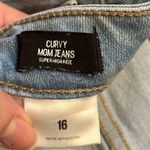 EXPRESS  Light Wash Curvy Mom Jeans Super High Rise Raw‎ Hem Size 16 Photo 3