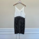 Armani Exchange AX Paris curve dress 14 pleated V neck stretch sleeveless midi Photo 2