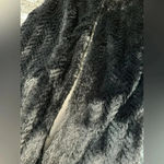 Betsey Johnson Reversible Black Chevron Print Faux Fur Vest Size XS Like New Photo 12