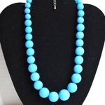 Source Unknown Sea Bright Blue Chunky Graduated Acrylic Beaded Statement Necklace Like New Photo 0