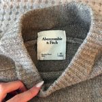 Abercrombie & Fitch Abercrombie Sweater Photo 2