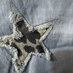 easel  Denim Distressed Frayed Edge Shorts animal print stars size medium, NWT Photo 4