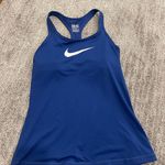 Nike tank top with built-in sports bra Photo 0