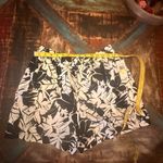 Michael Kors  Shorts Womens Floral Size M NWT Photo 4