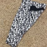 Tek Gear Black and Gray Geometric Leggings Photo 2