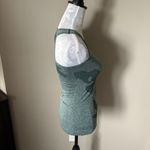 Oiselle  Women's Flyte Activewear Tank Top Flying Birds Size XSMALL Green Photo 3