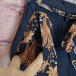 Boston Proper  PAISLEY SCROLL BELTED PULL ON CROP PANT NAVY BOHO XS Photo 3