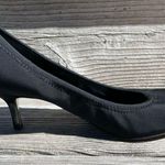 Donald Pliner Donald J Pilner  black heels size 7 Photo 4
