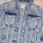 Abercrombie & Fitch Light wash denim jacket Photo 6