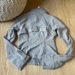 Lululemon  athletica Women's Light Gray Utility Jacket Photo 2