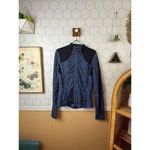 Lululemon  Forme Jacket Reversible Slub Luon Material Denim Inkwell - Size - 8 Photo 3