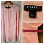 Torrid 1 Georgette Pintuck Blouse Womens Plus Sz 1X Button Office Church Career Photo 1