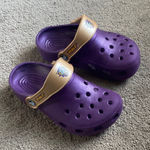 Crocs  Purple/Gold JMU James Madison University Dukes Classic Clogs SIZE 1M 3W Photo 0