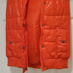 NWOT! Red Puffer Vest Hooded Faux Fur Orange Size M Photo 2