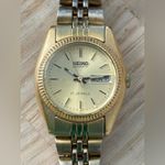 Seiko Automatic 17 Jewels Vintage Ladies Watch Gold Bracelet Dial Date Window Photo 3