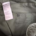 FIGS Technical Collection Olive Green Scrub Jogger Pants Size XS Tall Photo 1