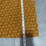 Mod Boutique Gold White Abstract Cinched Sleeve Blouse EUC Size M Size M Photo 2