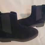 Stuart Weitzman  Boots Henley Chelsea Booties. S40 Photo 0