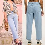 Lucy & Yak Drew Cropped Straight Leg Denim Jeans Light Blue Wash Mid High Rise Size 28 Photo 5