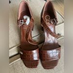 Calvin Klein Women's Quote Logo High Heeled Dress Sandals Size 8M Photo 3