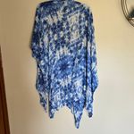 Forever 21 Blue White Tiedye Cárdigan Shawl Photo 1