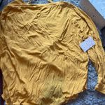 Free People NWT shimmy shake untamed gold top size small Photo 7