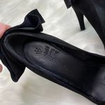 Vera Wang black suede bow accent pumps heels stilettos platform size 9M 4.25” Photo 3