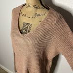 Magnolia Boutique Womens Blush Pink Long Sleeve V Neck Knit Sweater sz M Size M Photo 18