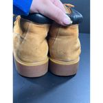 Timberland SKU 7755 Womens Nubuck Leather Ankle Boots Size 9.5 Photo 4