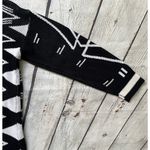 H&M Divided Geometric Jacquard Knit Cardigan Sweater Photo 18