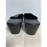 Dockers Women's Slip On Clogs Laser Cut Low Heels Leather Stud Black Size 6.5 M Photo 2