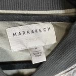 MARRAKECH Evereve Women's Satin Full Zip Elastic Waist Camo Bomber Jacket Size M Green Size M Photo 3